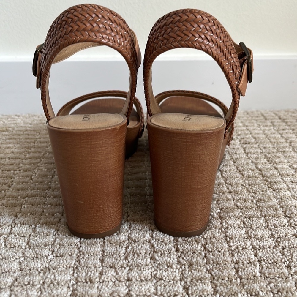 Lucky Brand Braided Strap Wedge Sandals - Picture 2 of 7